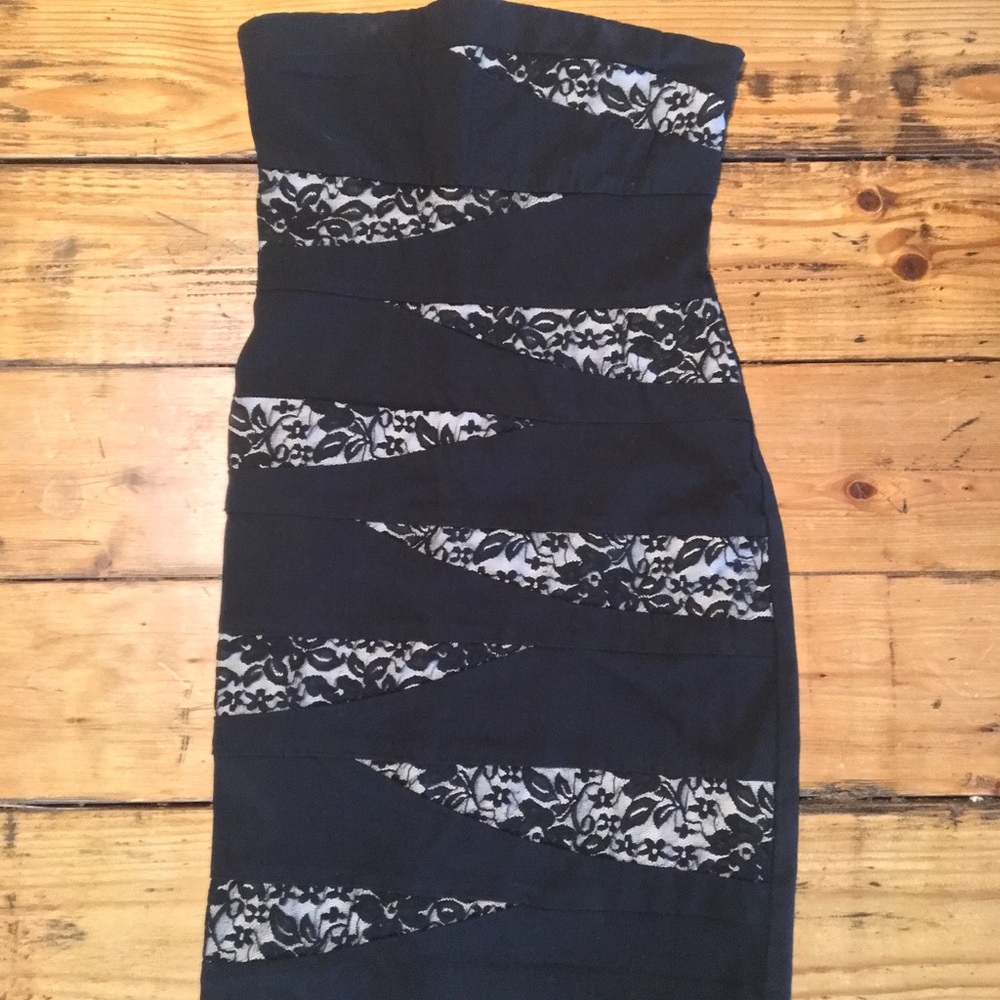 Stretch strapless dress